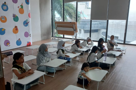 Kids Activity By Living English (Karya Raya)